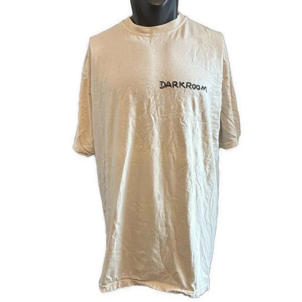 comfort colors t shirt Men’s Ivory Black Dark Room Photo Short Sleeve 2xl Xxl